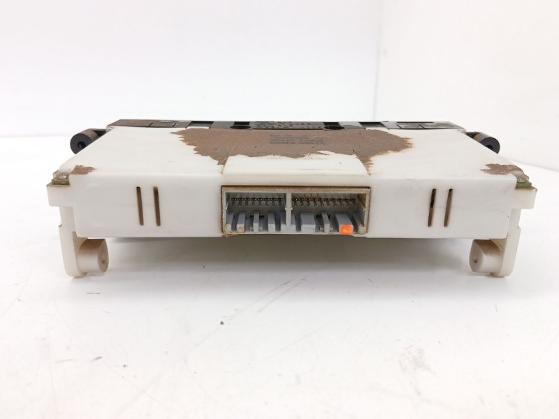 Recambio de sistema audio / radio cd para nissan navara (d22) 2.5 d 4x4 referencia OEM IAM 3C65134700  