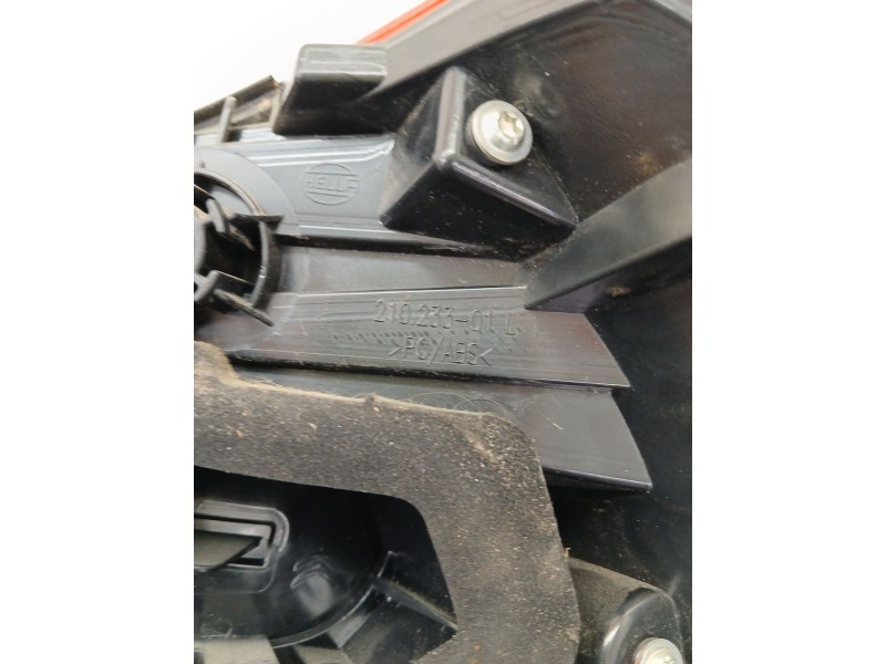 Recambio de piloto trasero izquierdo para citroën c4 picasso feel referencia OEM IAM 21023301L  
							