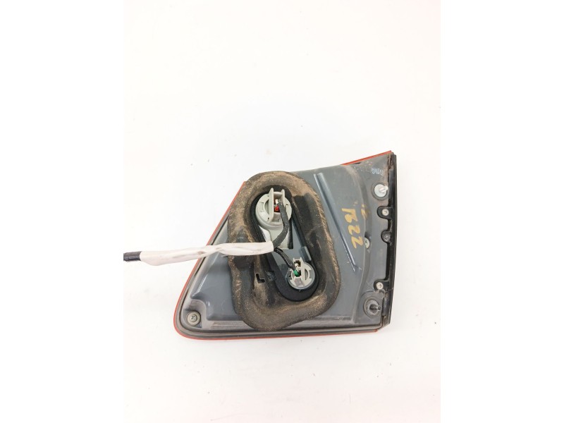 Recambio de piloto trasero izquierdo interior para lexus gs (gs/us/ws19) gs 300 referencia OEM IAM 30328L  
							
