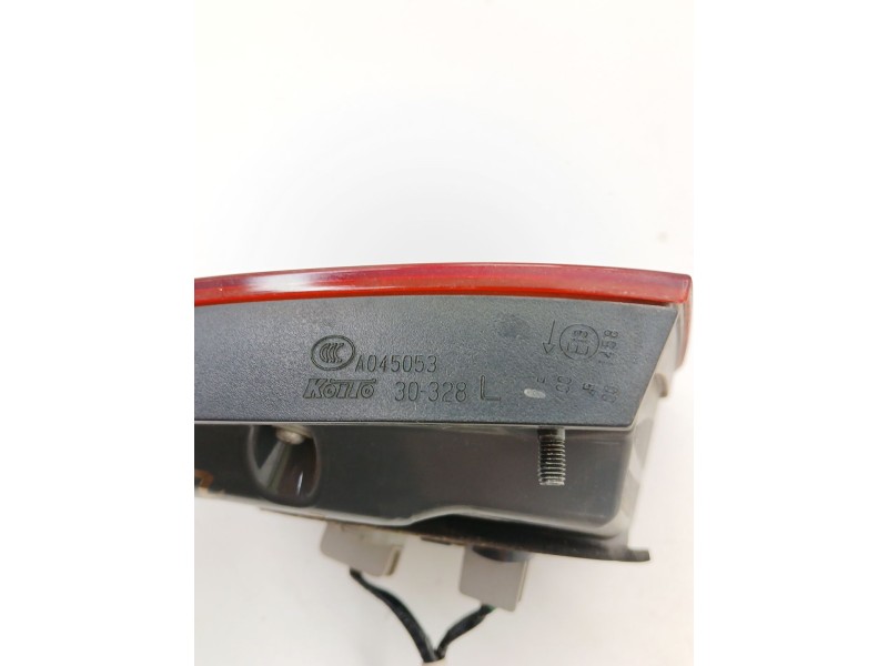 Recambio de piloto trasero izquierdo interior para lexus gs (gs/us/ws19) gs 300 referencia OEM IAM 30328L  
							