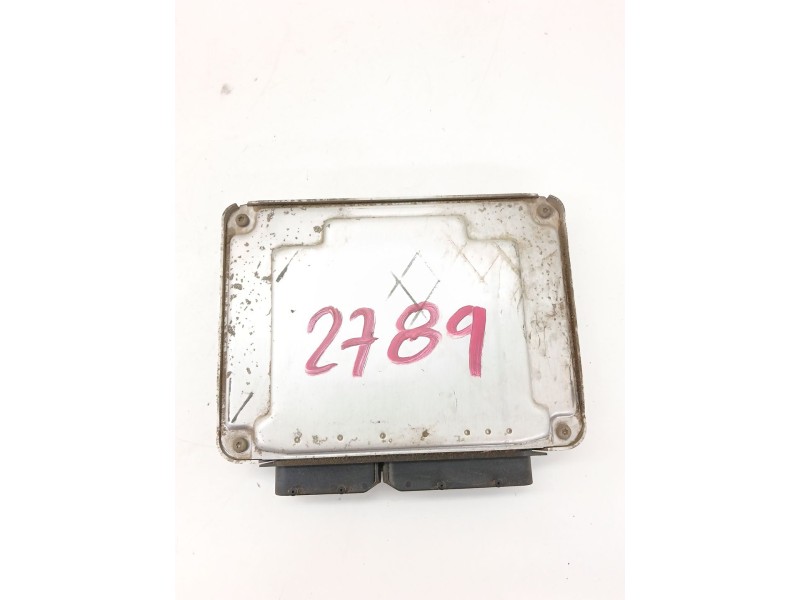 Recambio de centralita motor uce para seat ibiza iii (6l1) 1.9 sdi referencia OEM IAM 038906012  
							