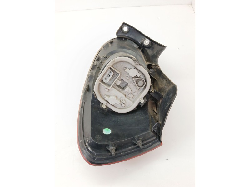 Recambio de piloto trasero izquierdo para fiat bravo ii (198_) 1.9 d multijet (198axb1a) referencia OEM IAM 51757544  
							