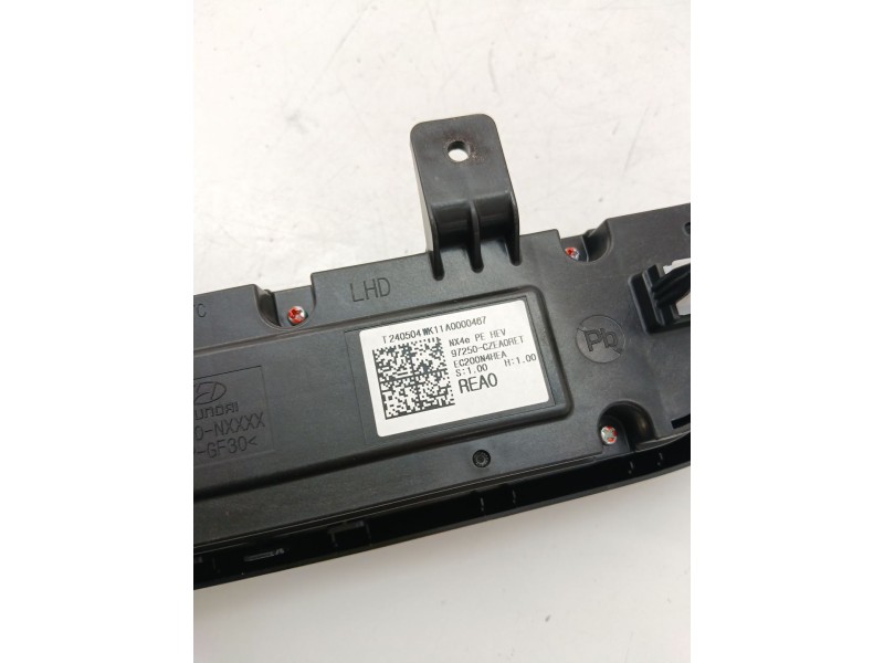 Recambio de mando climatizador para hyundai tucson (nx4e, nx4a) 1.6 t-gdi hybrid referencia OEM IAM 97250CZEA0RET  
							