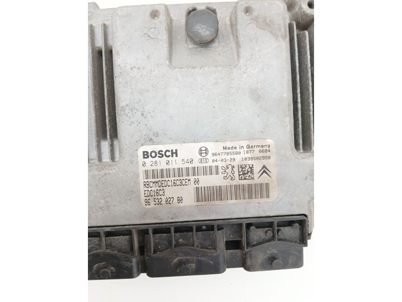 Recambio de centralita motor uce para citroën xsara (n1) 1.4 hdi referencia OEM IAM 9647785580  