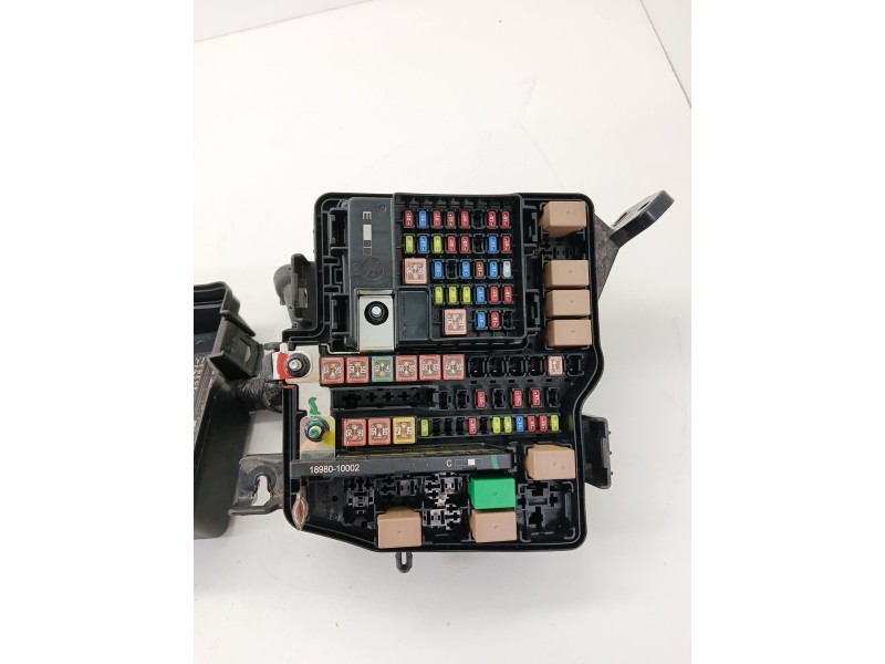 Recambio de caja reles / fusibles para hyundai tucson (nx4e, nx4a) 1.6 t-gdi hybrid referencia OEM IAM 1898010002  
							