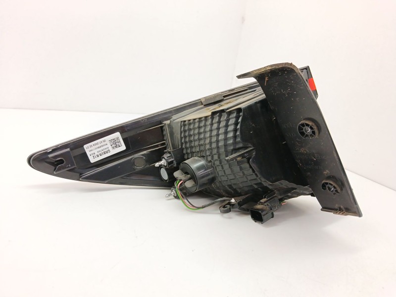 Recambio de piloto trasero derecho para hyundai tucson (nx4e, nx4a) 1.6 t-gdi hybrid referencia OEM IAM 92402N7000  
							