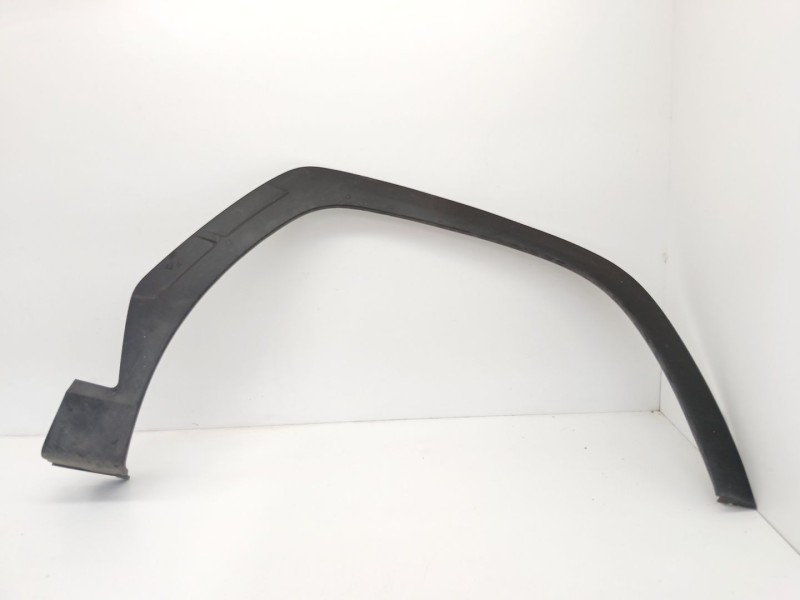 Recambio de aletin delantero derecho para hyundai tucson (nx4e, nx4a) 1.6 t-gdi hybrid referencia OEM IAM   