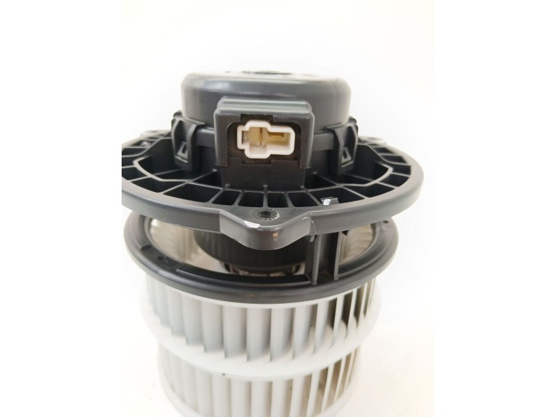 Recambio de motor calefaccion para hyundai tucson (nx4e, nx4a) 1.6 t-gdi hybrid referencia OEM IAM EB1D2NQHAA  
