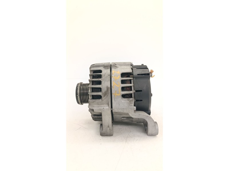 Recambio de alternador para bmw 1 (f20) 116 d referencia OEM IAM 7823343  
							