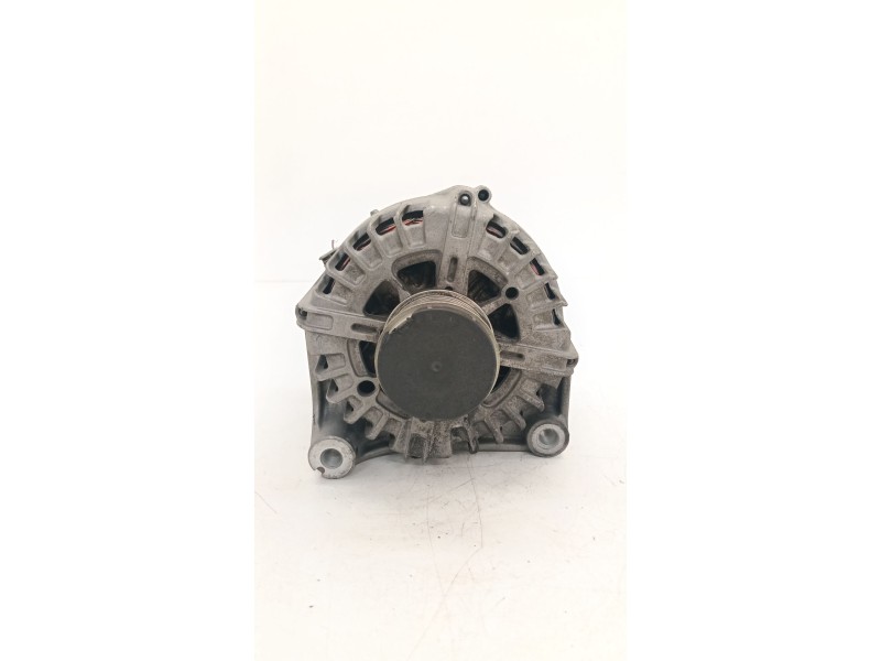 Recambio de alternador para bmw 1 (f20) 116 d referencia OEM IAM 7823343  