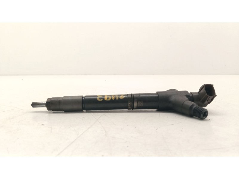 Recambio de inyector para toyota auris (_e18_) 2.0 d-4d (ade186_) referencia OEM IAM 2367026071  