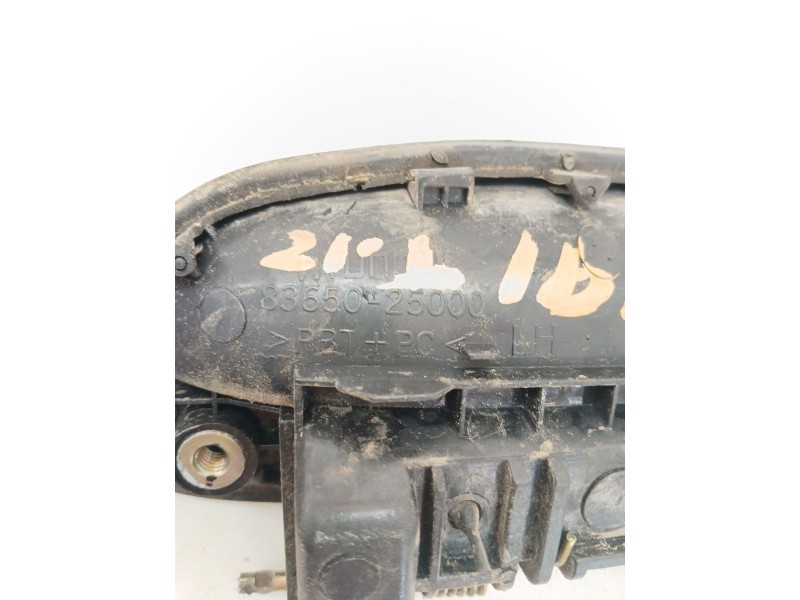 Recambio de maneta exterior trasera izquierda para hyundai accent ii (lc) 1.5 crdi referencia OEM IAM 8365025000  