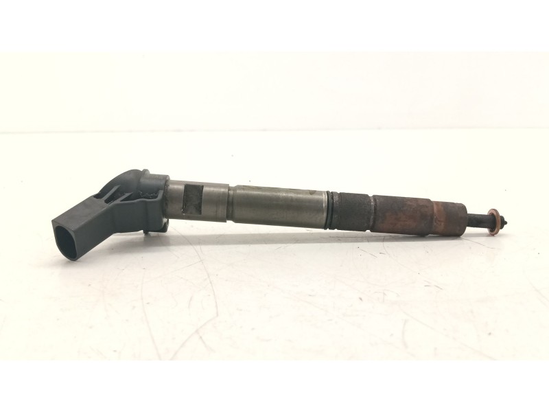 Recambio de inyector para porsche panamera (970) 3.0 d referencia OEM IAM 0591302777CD  