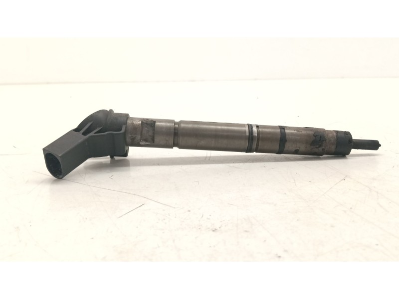 Recambio de inyector para porsche panamera (970) 3.0 d referencia OEM IAM 059130277CD  
							
