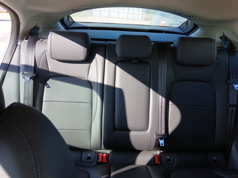 Recambio de asientos traseros para jaguar i-pace (x590) ev400 awd referencia OEM IAM   