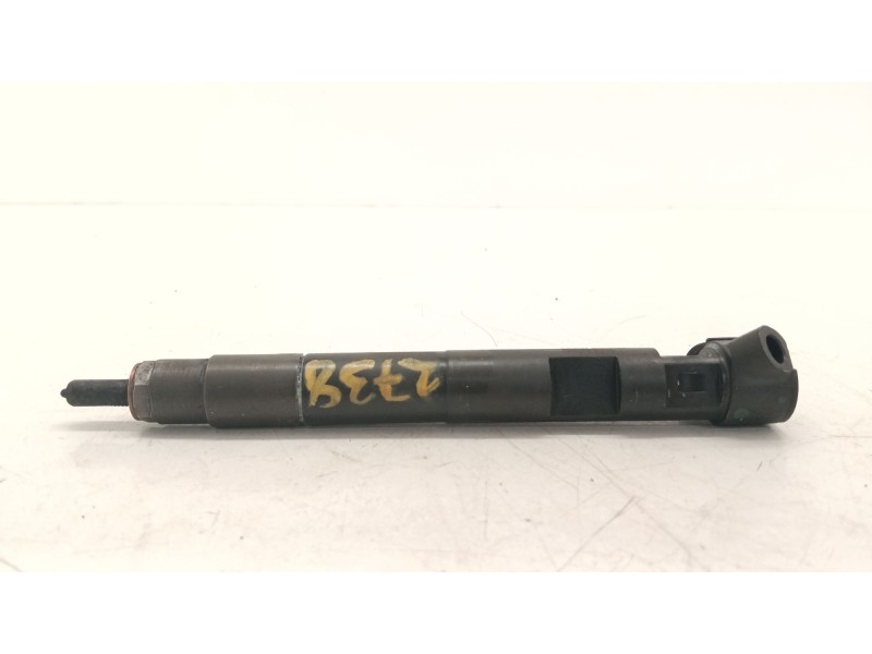 Recambio de inyector para mercedes-benz clase c (w204) c 200 cdi (204.001) referencia OEM IAM A6510700587  
							