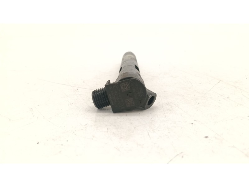 Recambio de inyector para mercedes-benz clase c (w204) c 200 cdi (204.001) referencia OEM IAM A6510704987  
							