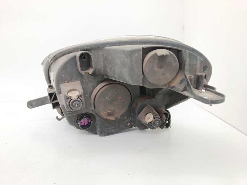 Recambio de faro derecho para fiat 500l (351_, 352_) 1.4 (199lyb1b) referencia OEM IAM 47520748  