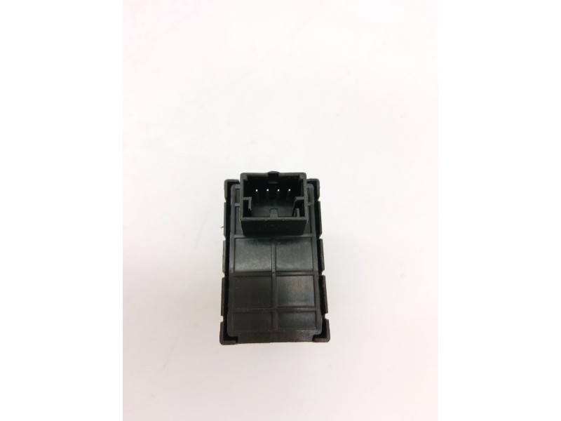 Recambio de mando elevalunas trasero derecho para fiat 500l (351_, 352_) 1.4 (199lyb1b) referencia OEM IAM   
							