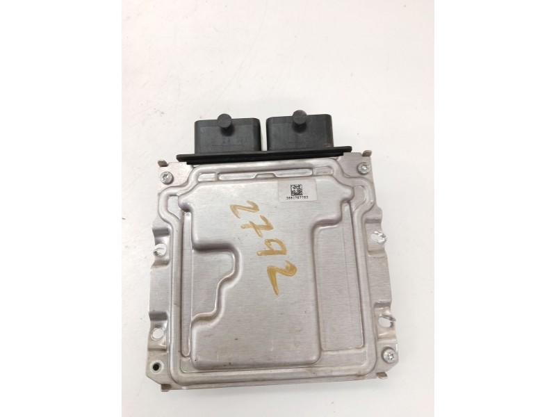 Recambio de centralita motor uce para fiat 500l (351_, 352_) 1.4 (199lyb1b) referencia OEM IAM 0261S07817  
