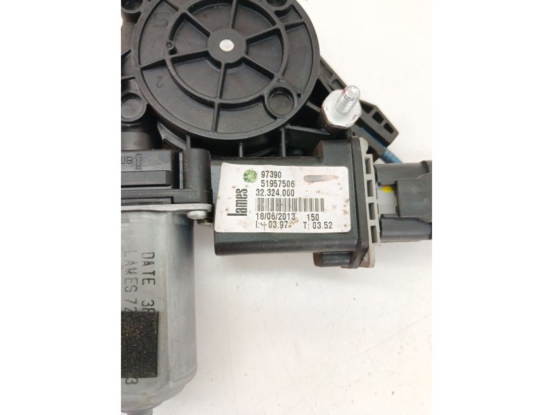 Recambio de elevalunas trasero izquierdo para fiat 500l (351_, 352_) 1.4 (199lyb1b) referencia OEM IAM 51957506  
