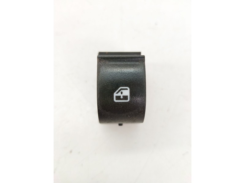 Recambio de mando elevalunas delantero derecho para fiat 500l (351_, 352_) 1.4 (199lyb1b) referencia OEM IAM   