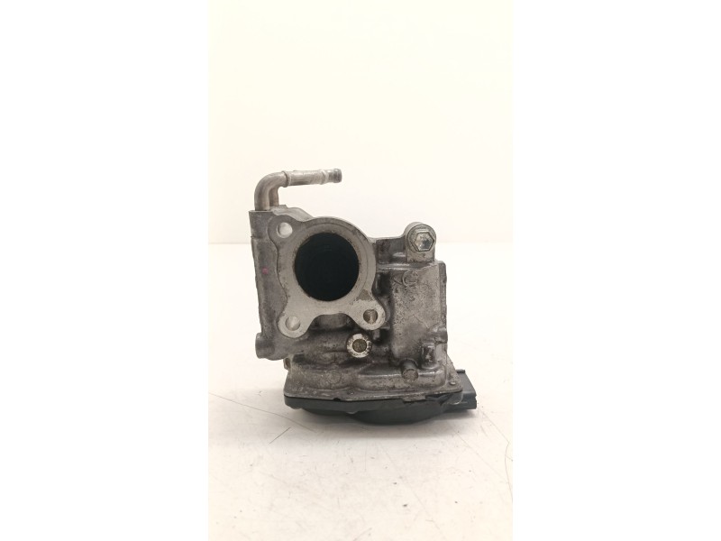 Recambio de valvula egr para toyota auris (_e18_) 2.0 d-4d (ade186_) referencia OEM IAM 258000R010  