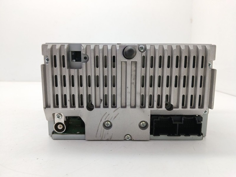 Recambio de sistema audio / radio cd para chevrolet aveo / kalos hatchback (t250, t255) 1.2 referencia OEM IAM 96647737  
							