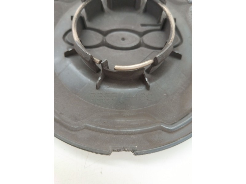 Recambio de tapacubos para fiat 500l (351_, 352_) 1.4 (199lyb1b) referencia OEM IAM 735574469  