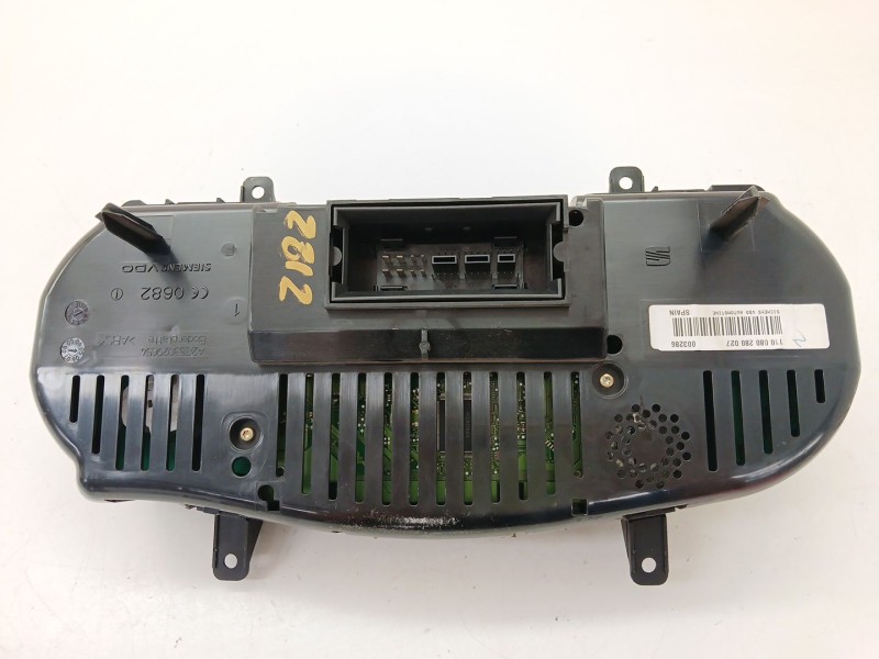Recambio de cuadro instrumentos para seat leon (1p1) 1.9 tdi referencia OEM IAM 1P0920823G  
							