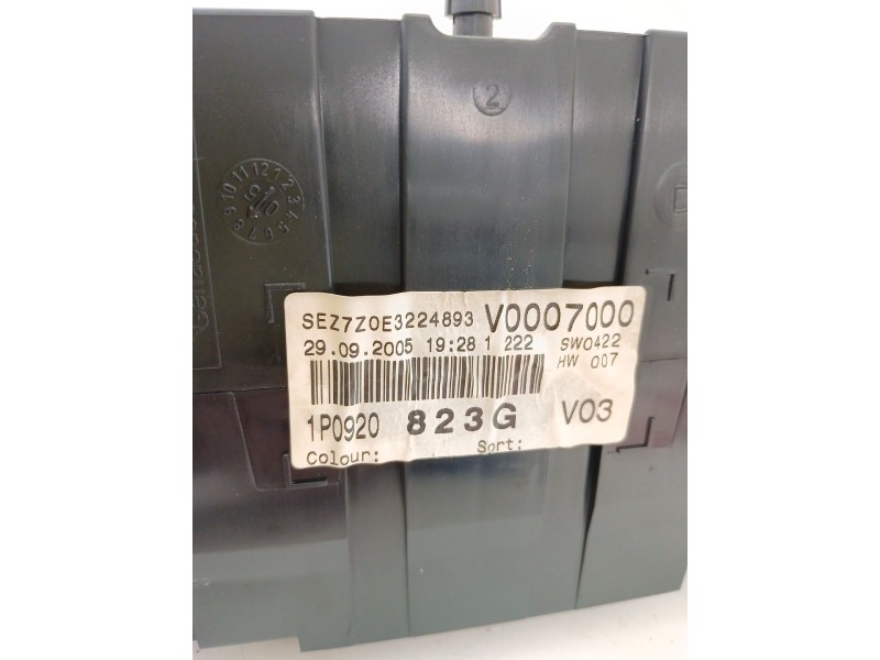 Recambio de cuadro instrumentos para seat leon (1p1) 1.9 tdi referencia OEM IAM 1P0920823G  