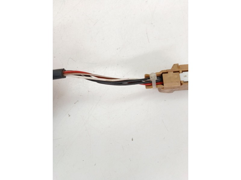Recambio de retrovisor izquierdo para audi a4 b6 (8e2) 1.9 tdi referencia OEM IAM   