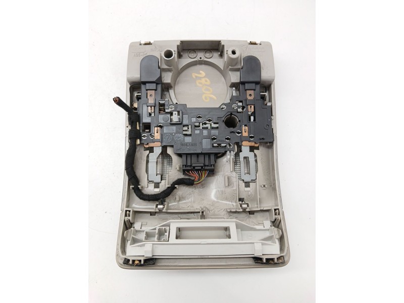 Recambio de luz interior para audi a4 b6 (8e2) 1.9 tdi referencia OEM IAM 8E0947135A  