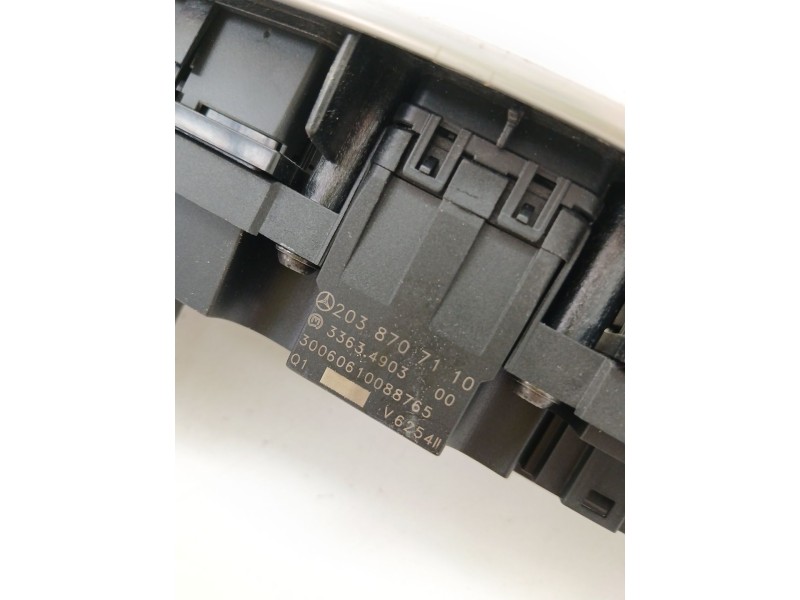 Recambio de warning para mercedes-benz clase c (w203) c 270 cdi (203.016) referencia OEM IAM 2038707110  
							