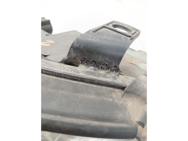 Recambio de faro izquierdo para audi a4 b6 (8e2) 1.9 tdi referencia OEM IAM 8E0941003F  
