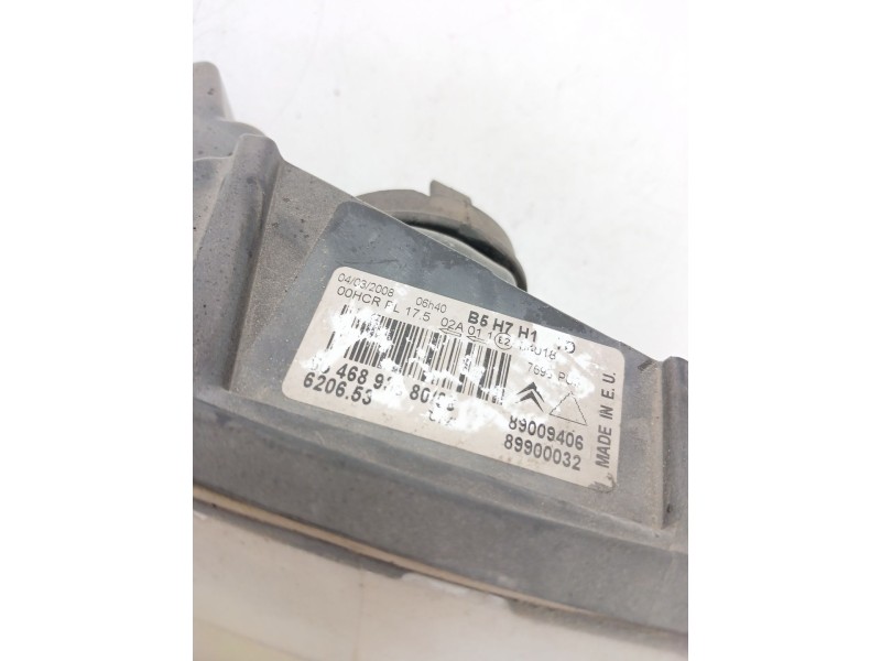 Recambio de faro derecho para citroën c4 coupé (la_) 1.6 hdi referencia OEM IAM 9646893880  
							