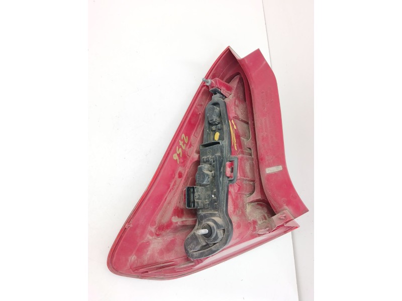 Recambio de piloto trasero derecho para citroën c4 coupé (la_) 1.6 hdi referencia OEM IAM 9646801677  