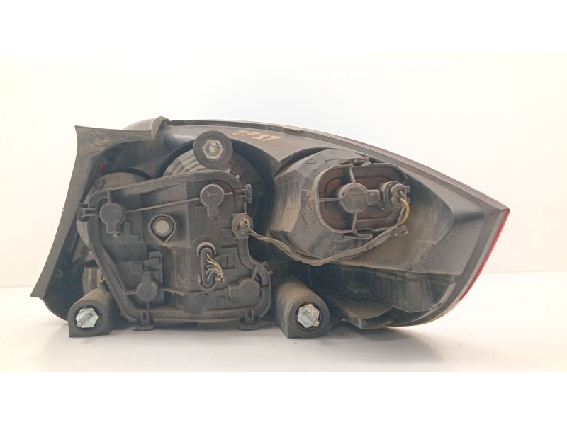 Recambio de piloto trasero izquierdo para fiat linea (323_, 110_) 1.6 d multijet referencia OEM IAM   