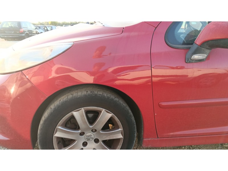 Recambio de aleta delantera izquierda para peugeot 207/207+ (wa_, wc_) 1.6 hdi referencia OEM IAM   