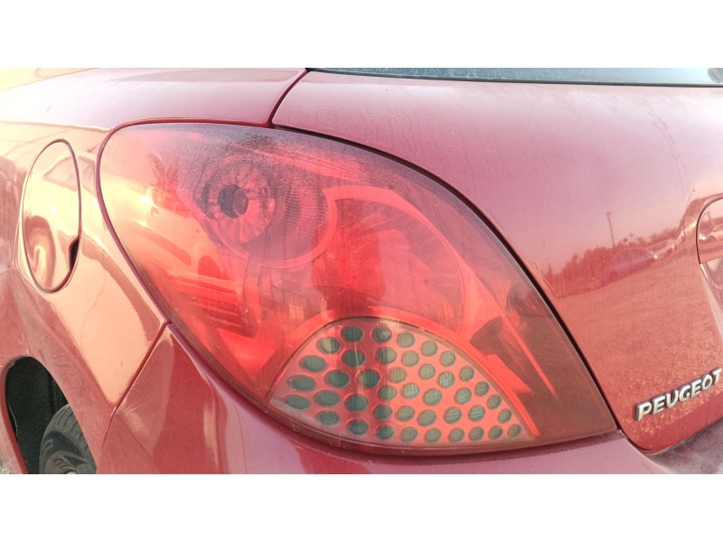 Recambio de piloto trasero izquierdo para peugeot 207/207+ (wa_, wc_) 1.6 hdi referencia OEM IAM   