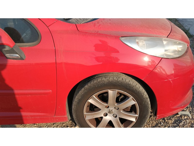 Recambio de aleta delantera derecha para peugeot 207/207+ (wa_, wc_) 1.6 hdi referencia OEM IAM   