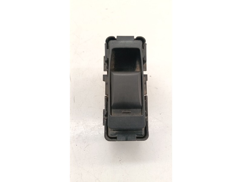Recambio de mando elevalunas trasero izquierdo para dodge caliber 2.0 crd referencia OEM IAM   