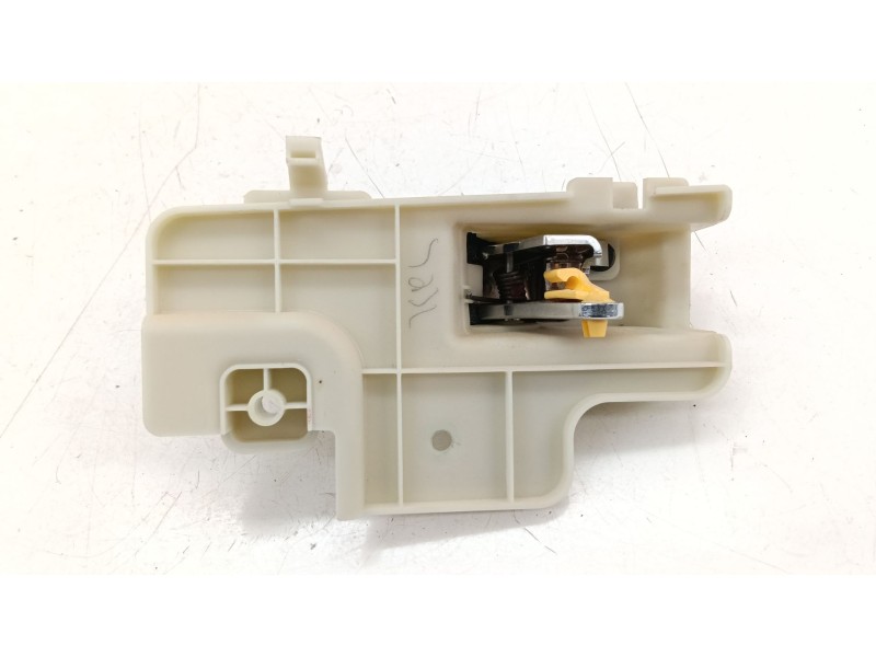 Recambio de maneta interior trasera izquierda para dodge caliber 2.0 crd referencia OEM IAM   