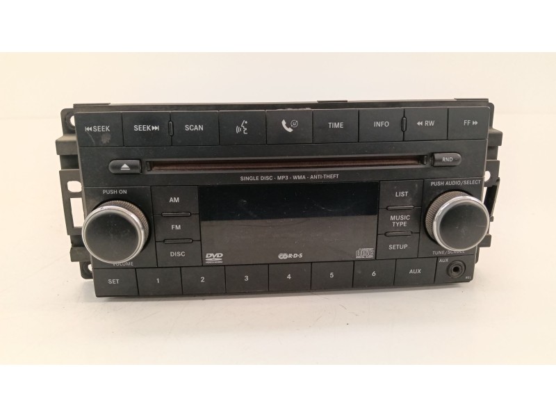 Recambio de sistema audio / radio cd para dodge caliber 2.0 crd referencia OEM IAM 05064945AD  
