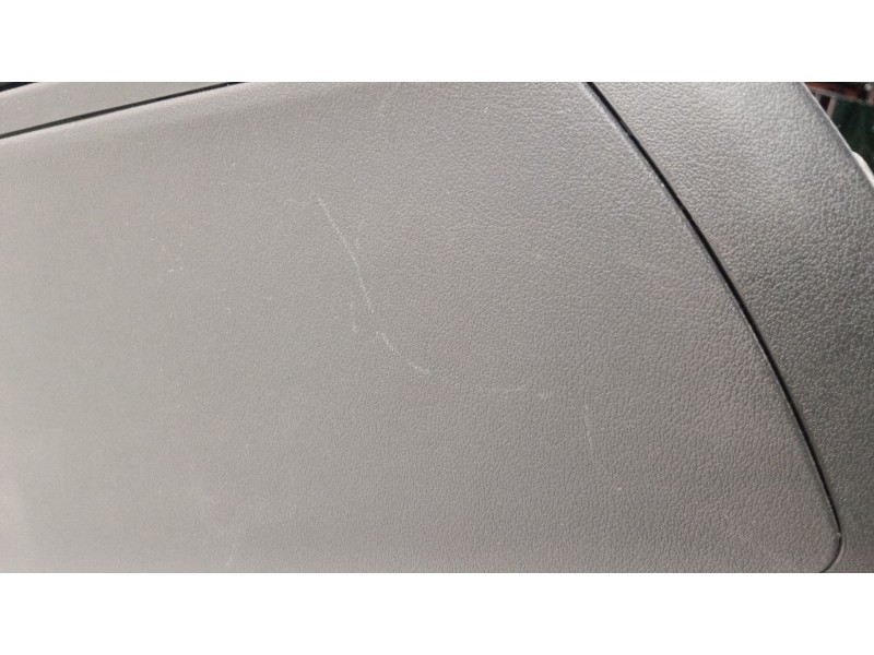 Recambio de apoyabrazos central para jaguar i-pace (x590) ev400 awd referencia OEM IAM   