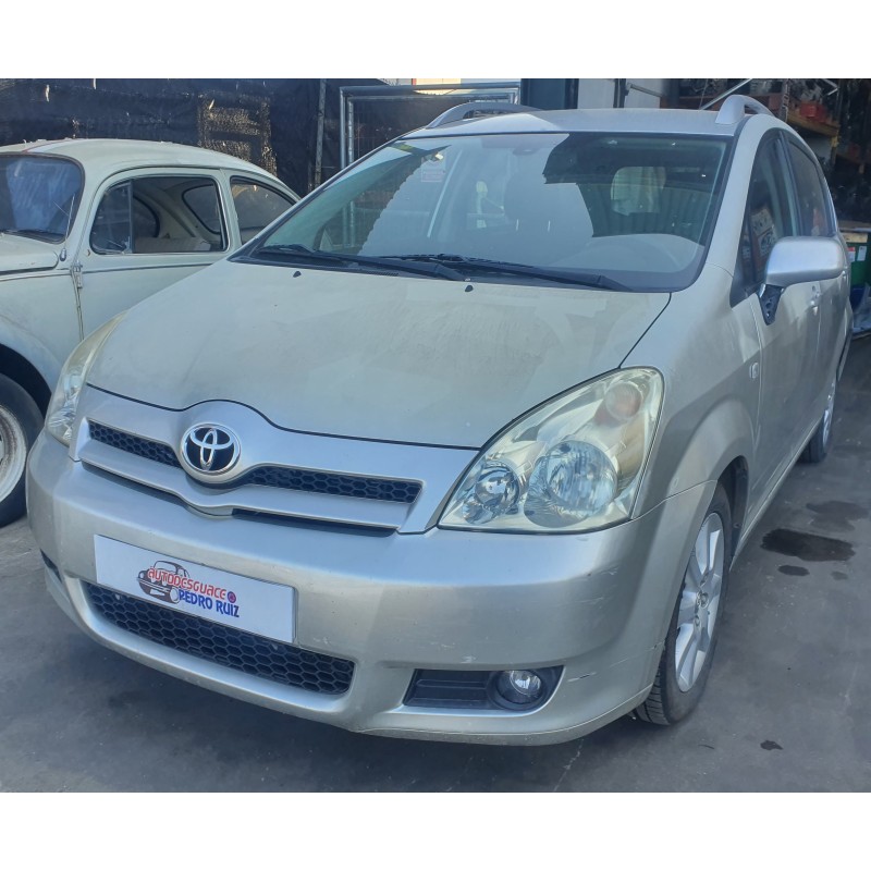 toyota corolla verso (r1) del año 2006