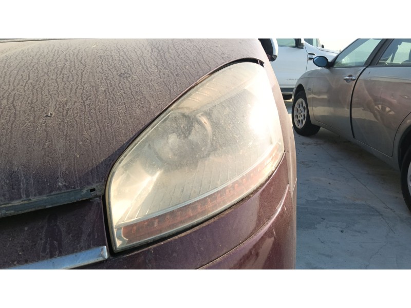 Recambio de faro izquierdo para citroën c4 grand picasso i (ua_) 1.6 hdi referencia OEM IAM   
