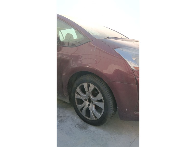 Recambio de aleta delantera derecha para citroën c4 grand picasso i (ua_) 1.6 hdi referencia OEM IAM   
							