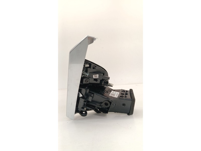 Recambio de rejilla aireadora para jaguar i-pace (x590) ev400 awd referencia OEM IAM J9D3018B09AB  