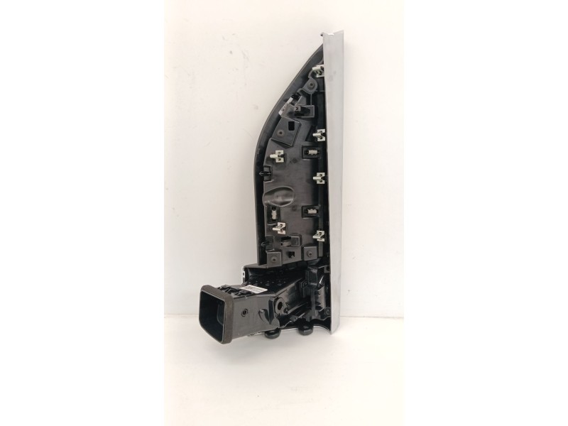 Recambio de rejilla aireadora para jaguar i-pace (x590) ev400 awd referencia OEM IAM J9D3018B08AB  
							